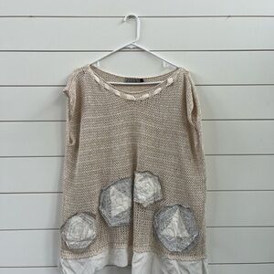 Zele Beige Knit Top with White Accents